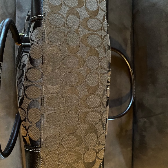 Coach shoulder bag - Picture 4 of 6